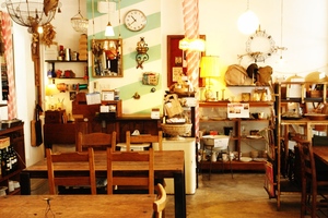 bar & cafe kovu